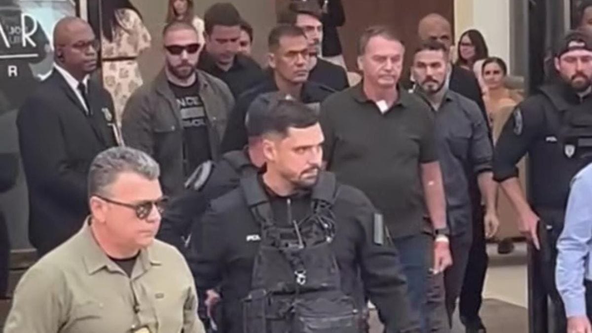 Bolsonaro volta a prisao domiciliar apos manha em hospital de brasilia