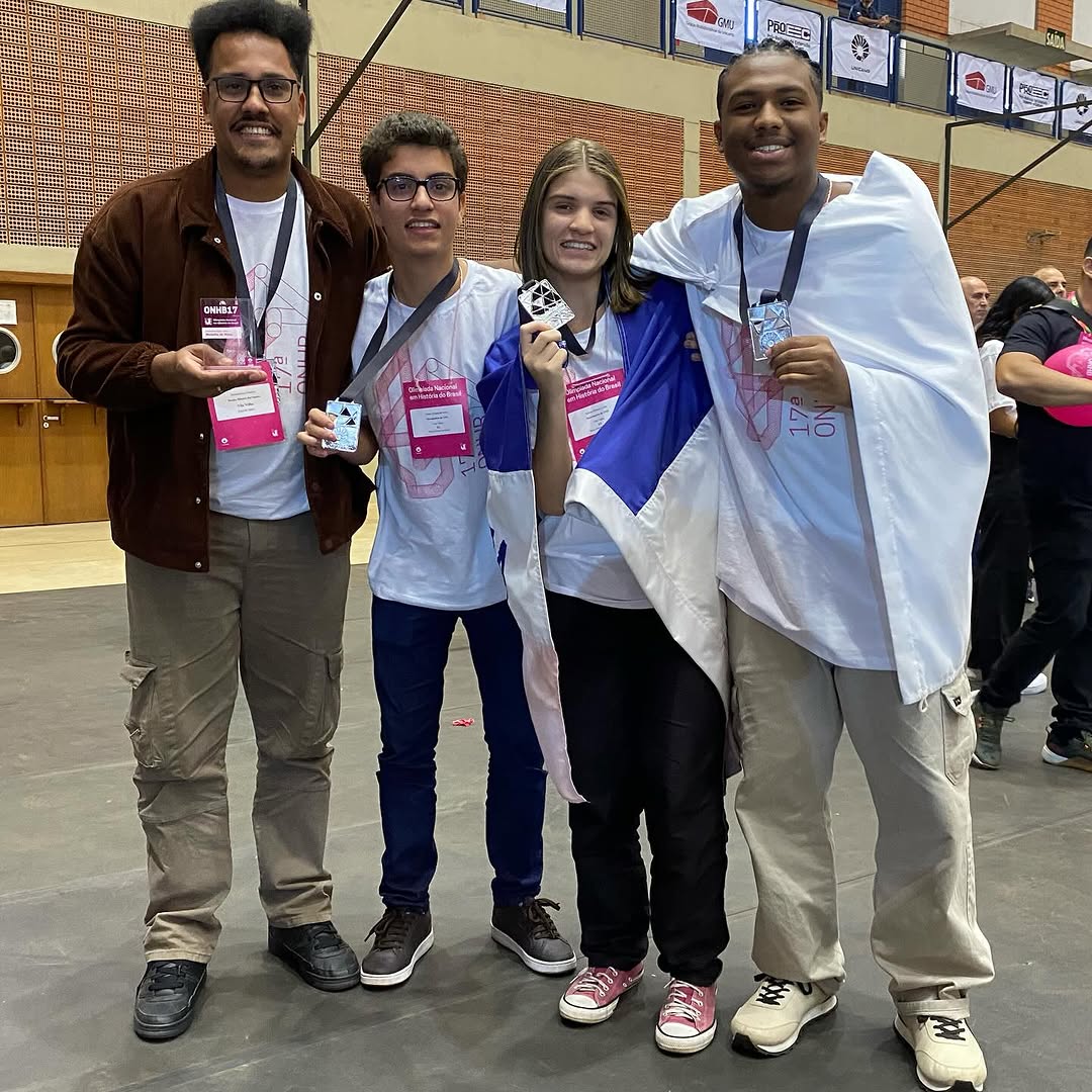 Oiprofessorwesley 231dbc423e7b4632a839f2b7df1809d2