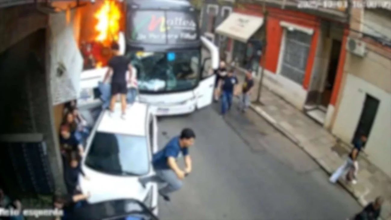 1300x0 1759603084 68e1698cdf6a6