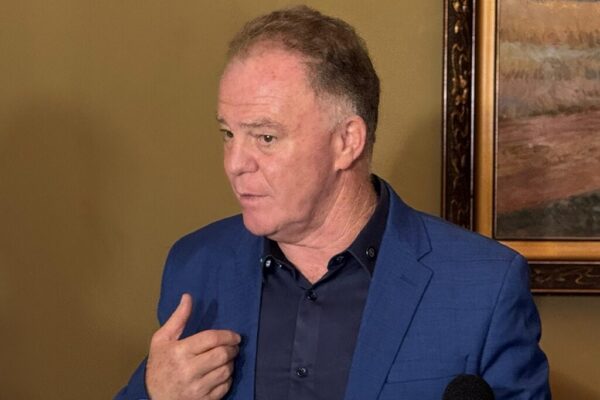 Renato casagrande coletiva fotogovernoes