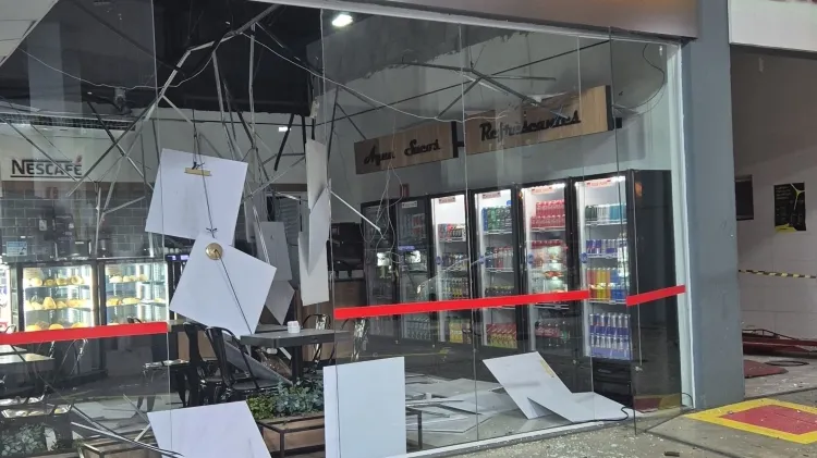 Posto de gasolina nas proximidades tambem sofreu avarias 1763087814251 v2 750x421.jpg