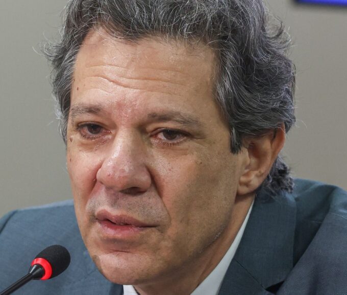 Haddad confirma que pretende deixar governo em fevereiro