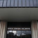 Mercado financeiro eleva projeção do PIB para 2,25% em 2025