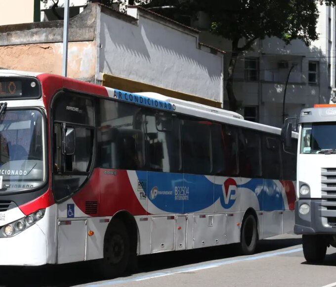 Setor de serviços cresce 0,3% em outubro, nono mês seguido de alta