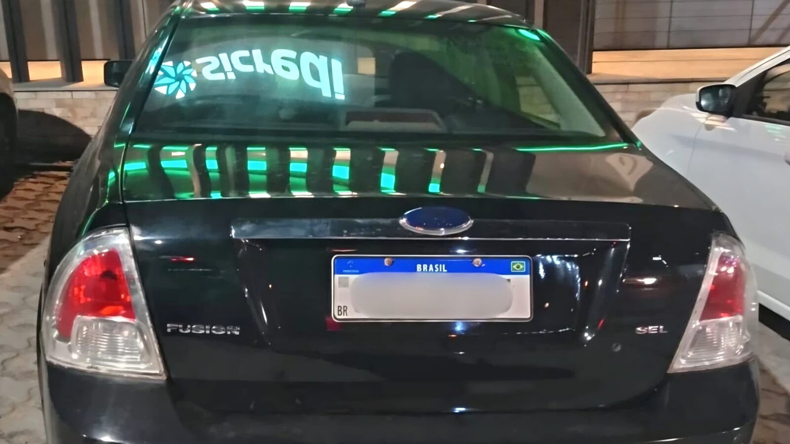 carro em que crianca de 4 anos foi resgatada 3055664 article