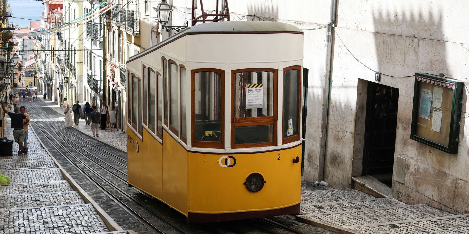 Portugal vai às urnas para eleger presidente neste domingo