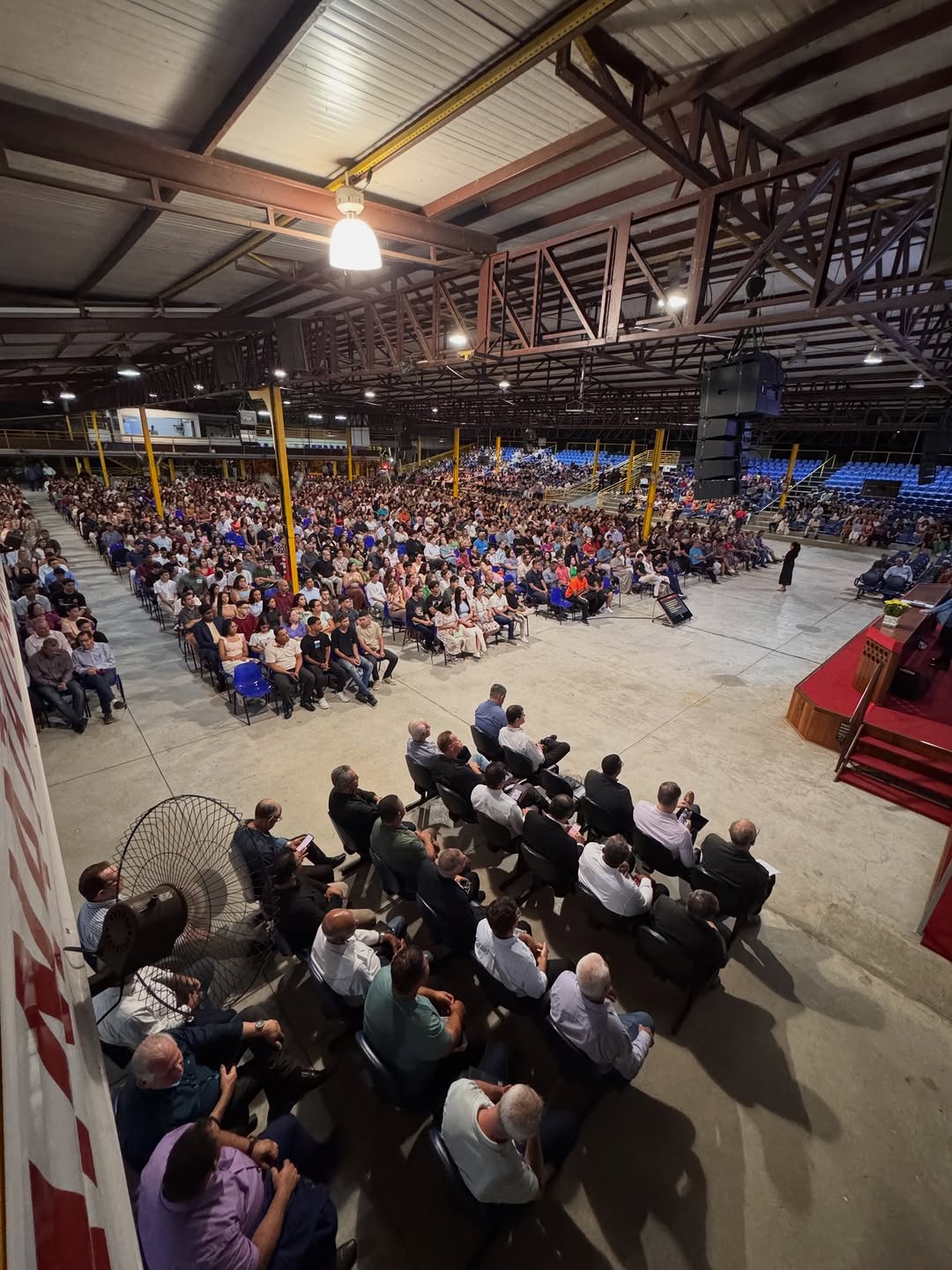 Maanaim.cariacica f6f5bb97e9354123a967b4c55a733fba