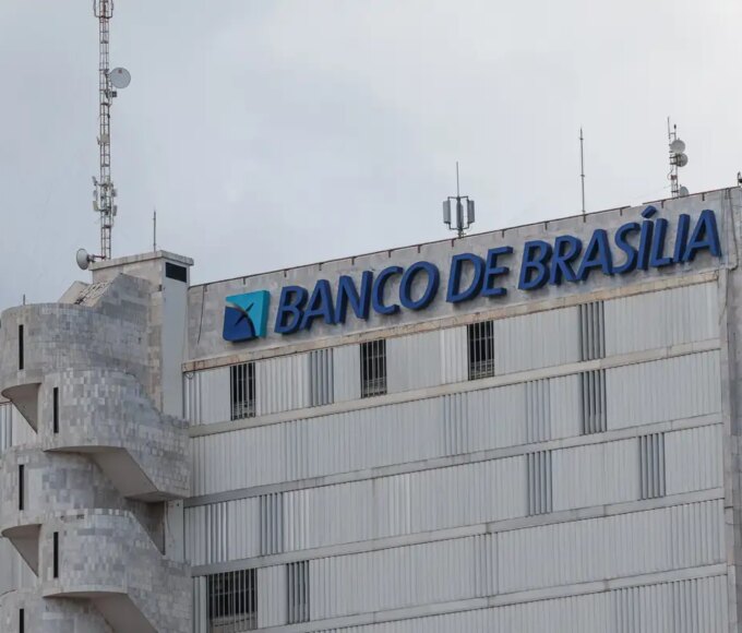 BRB diz ter encontrado “achados relevantes” sobre caso do Banco Master