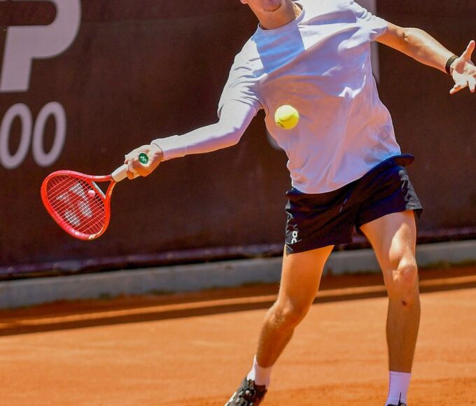 Com João Fonseca, brasileiros disputam chaves principais do Rio Open