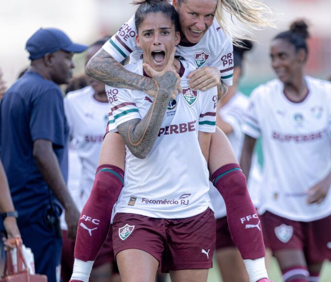 Com gol no fim, Fluminense bate Vitória pelo Brasileirão Feminino