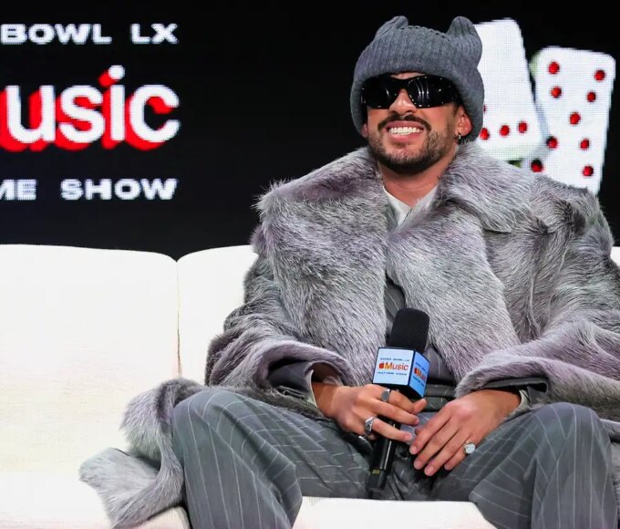 Final do futebol americano vira festa multicultural pró-imigrantes