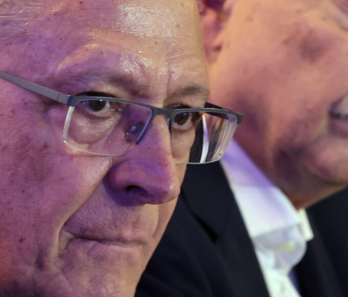 Governo prepara plano para socorrer setores afetados por tarifaço