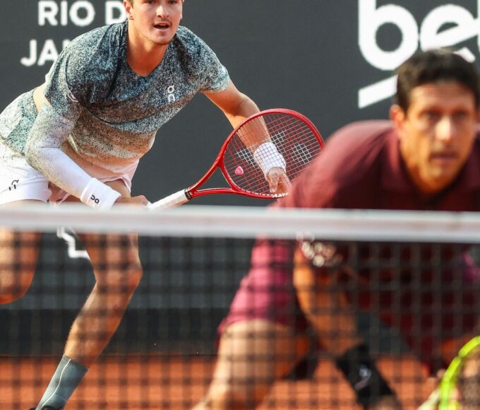 João Fonseca e Marcelo Melo avançam para semifinal do Rio Open