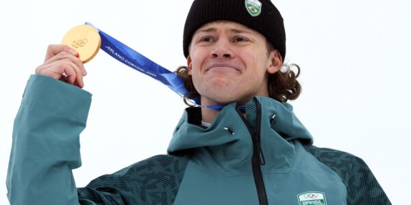 Lula parabeniza Lucas Pinheiro por ouro inédito nos Jogos de Inverno