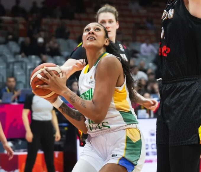 Brasil perde para Bélgica na estreia do Pré-Mundial de Basquete