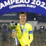 Carlo Ancelotti convoca o zagueiro Vitor Reis, do Girona