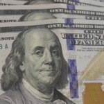 Dólar sobe para R$ 5,16 após escalada de conflito no Oriente Médio