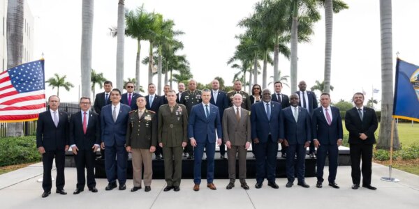 EUA diz que pode "agir sozinho" em países latinos-americanos