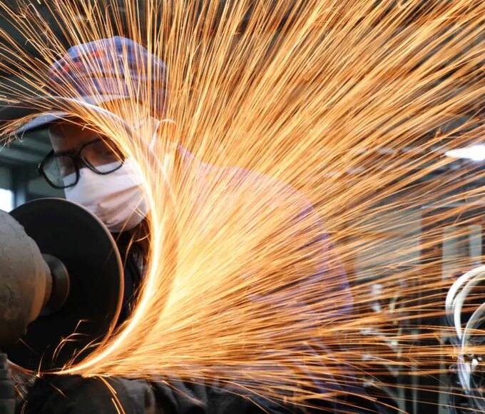 Governo destina R$ 15 bi a setores afetados por crises internacionais