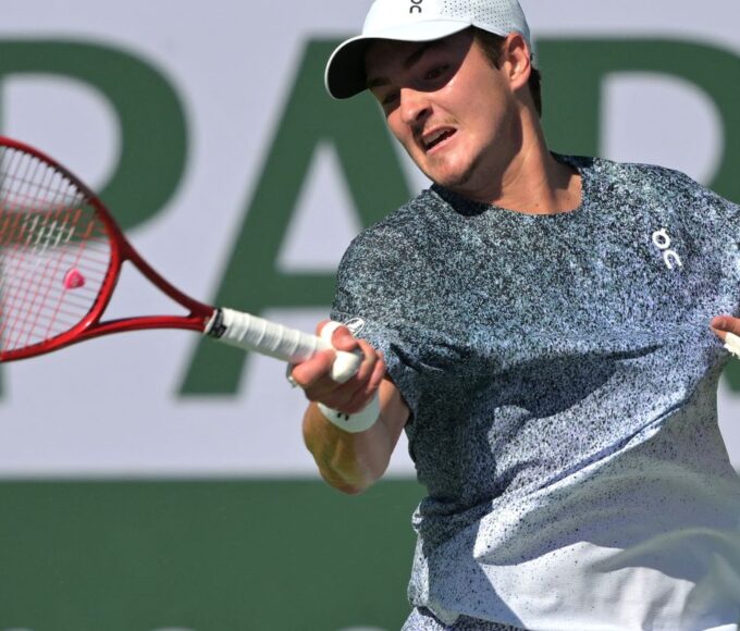 João Fonseca avança para oitavas do Masters 1000 de Indian Wells