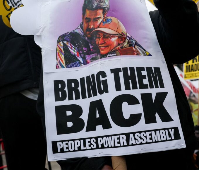 Justiça do EUA mantém acusação de narcotráfico contra Maduro