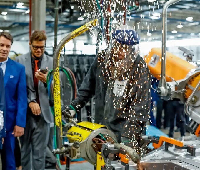 Lula diz que aumento do preço dos combustíveis é injustificável