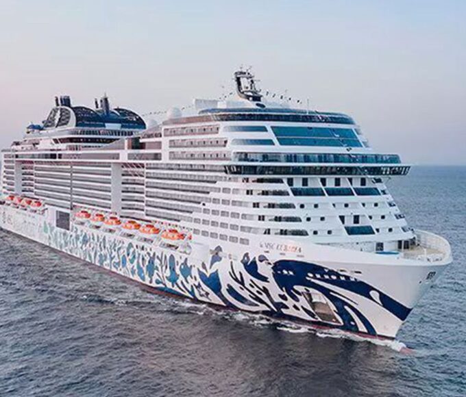 Passageiros de cruzeiro retido em Dubai começam a voltar pra casa