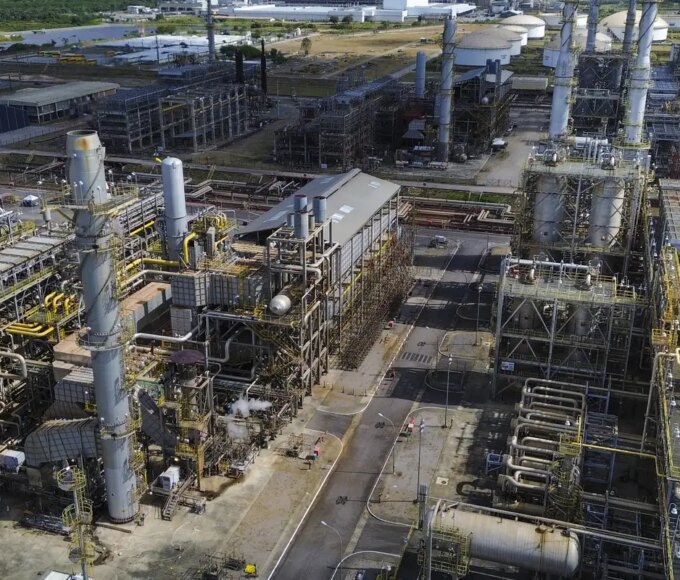 Petrobras reajusta preço do diesel em R$ 0,38 por litro