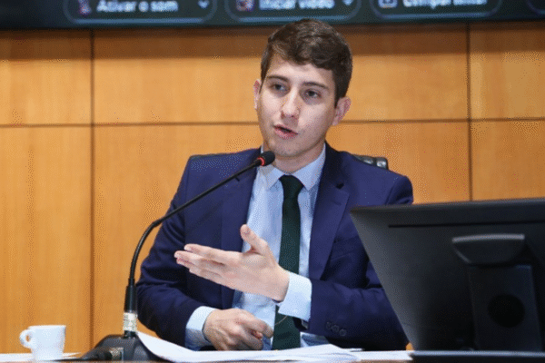 File 000000004c70720e959c9a3cbb0fd560