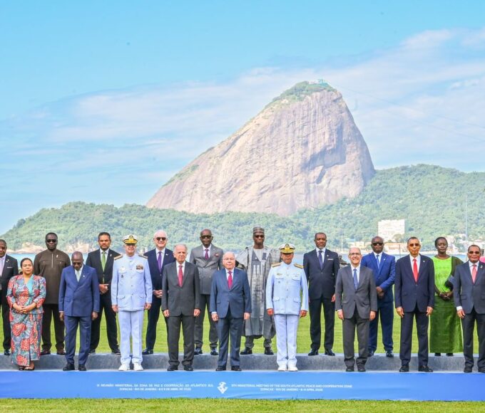 Brasil assume aliança e pede Atlântico Sul livre de guerras e tensões