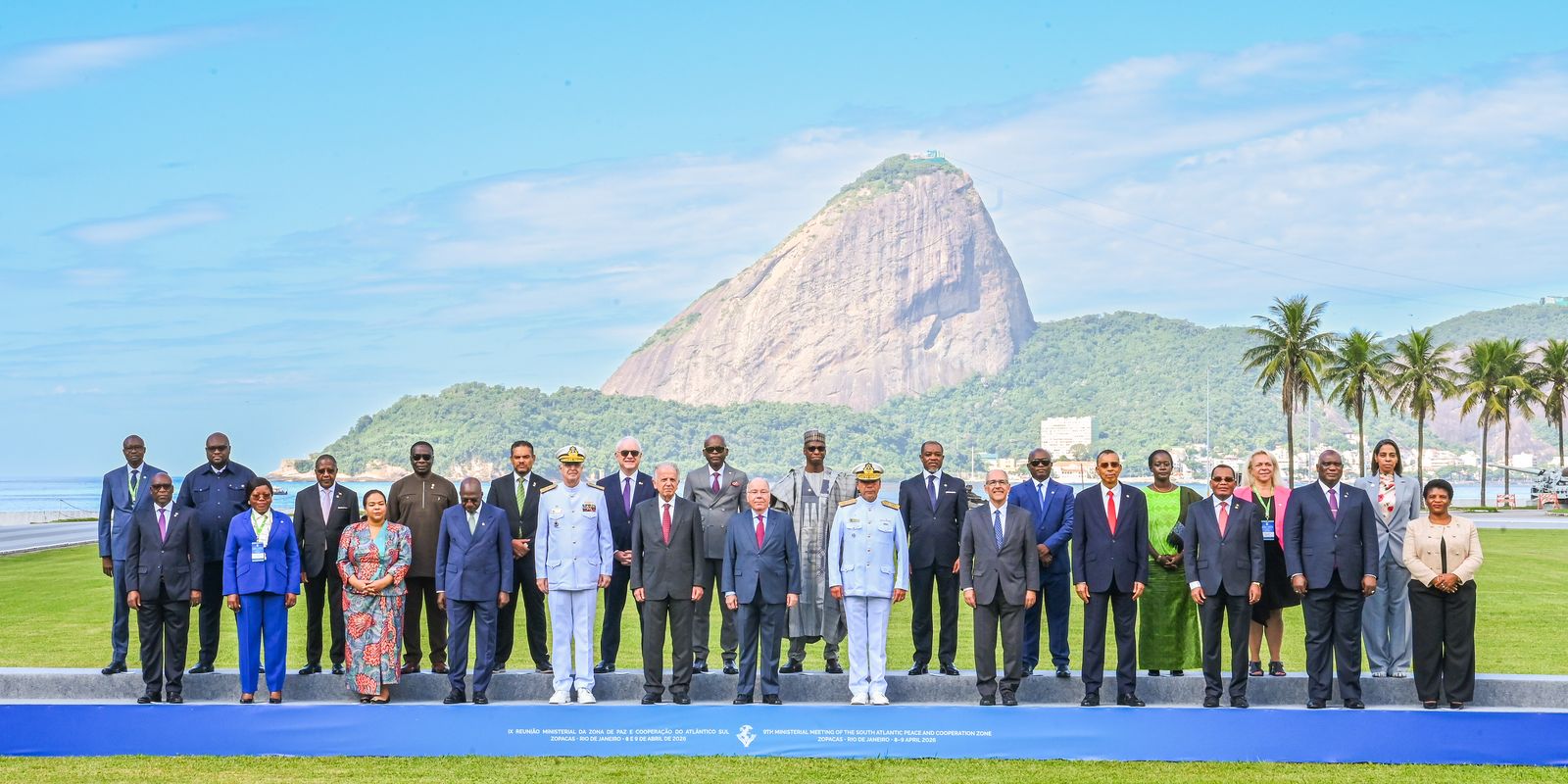 Brasil assume aliança e pede Atlântico Sul livre de guerras e tensões