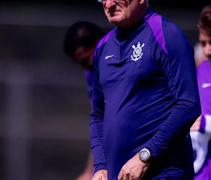 Corinthians demite Dorival Júnior após derrota para o Internacional