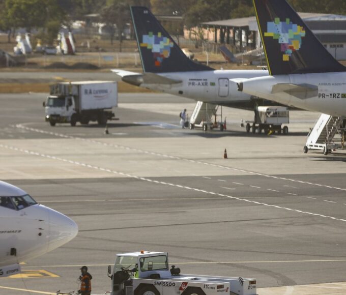 Decreto que zera imposto sobre combustível de aviação é publicado