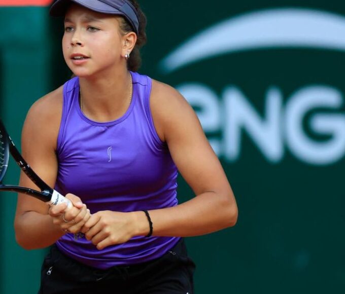 Eduarda Gomes é campeã do Roland Garros Júnior