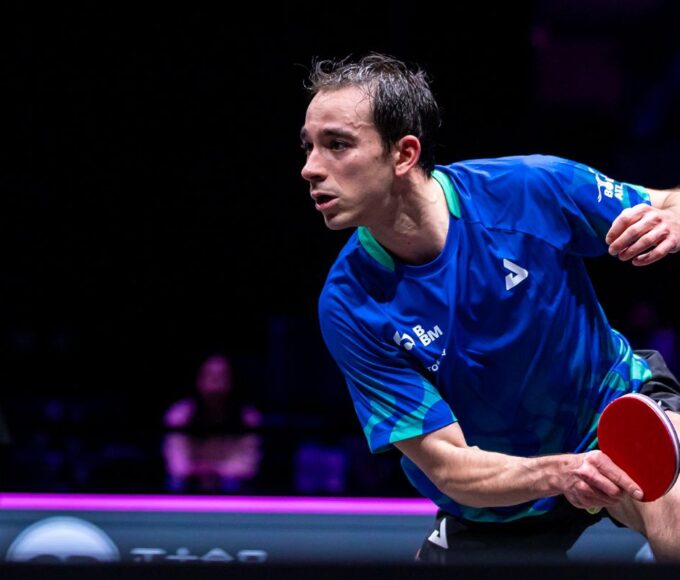Hugo Calderano avança para quartas da Copa do Mundo de tênis de mesa