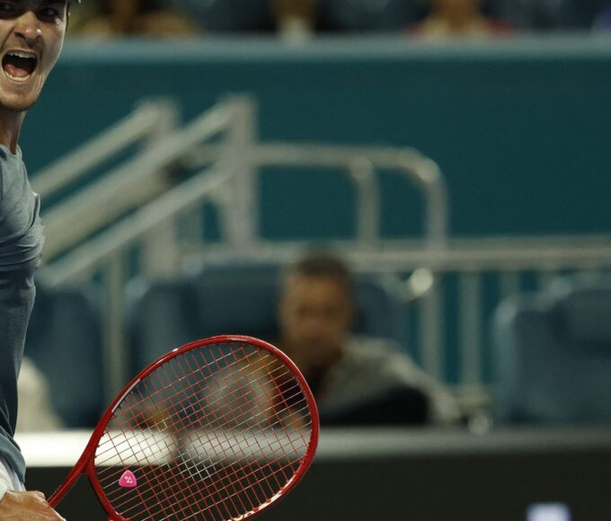 João Fonseca se garante nas oitavas do Masters 1000 de Monte Carlo