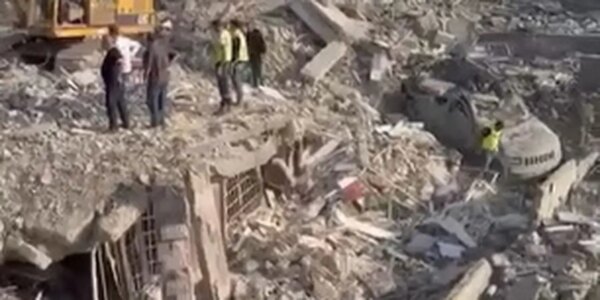 Morte de brasileiros expõe rotina de ataques no Líbano, diz jornalista