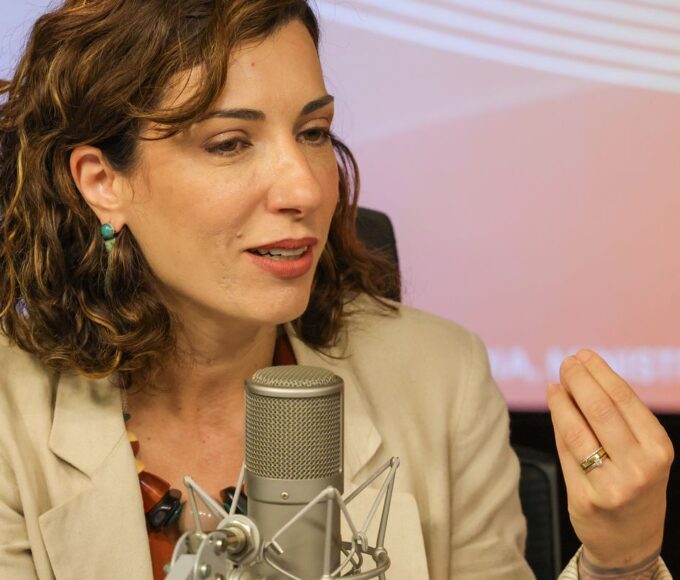 Mulheres agregam diversidade à mesa do trabalhador, diz ministra