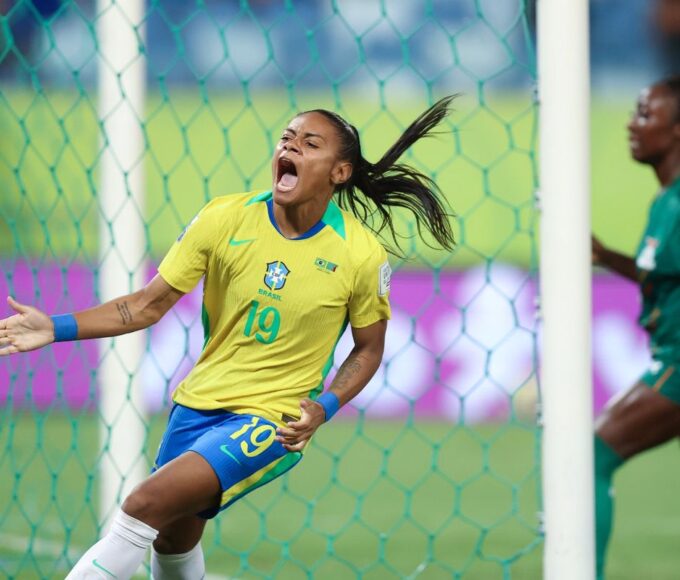 Seleção brasileira goleia Zâmbia por 6 a 1 no Fifa Series