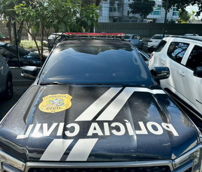Ação conjunta das polícias Civil e Militar prende suspeito de violência doméstica em Domingos Martins