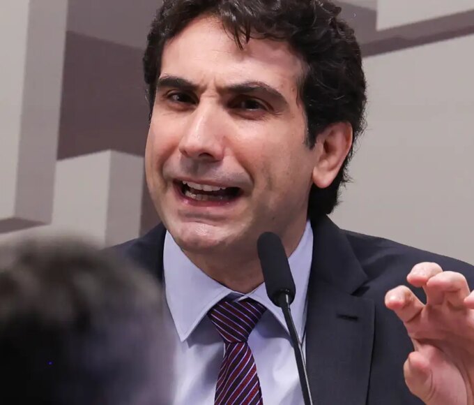 Galípolo diz que suposta ligação entre servidores e Master abalou BC