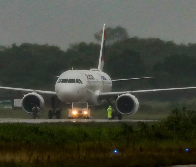 Governo prorroga descontos no querosene de aviação e no biodiesel