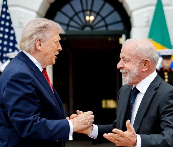 Lula deixa a Casa Branca após reunião com Trump