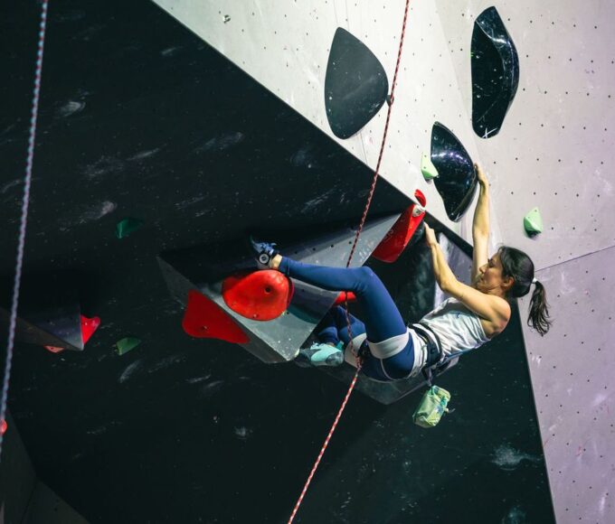 Marina Dias vence etapa da Copa do Mundo de paraescalada nos EUA