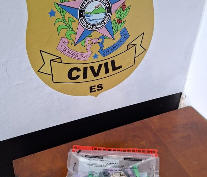 Ação integrada das Polícias Civil e Militar resulta na prisão de dois suspeitos de tráfico de drogas em Domingos Martins