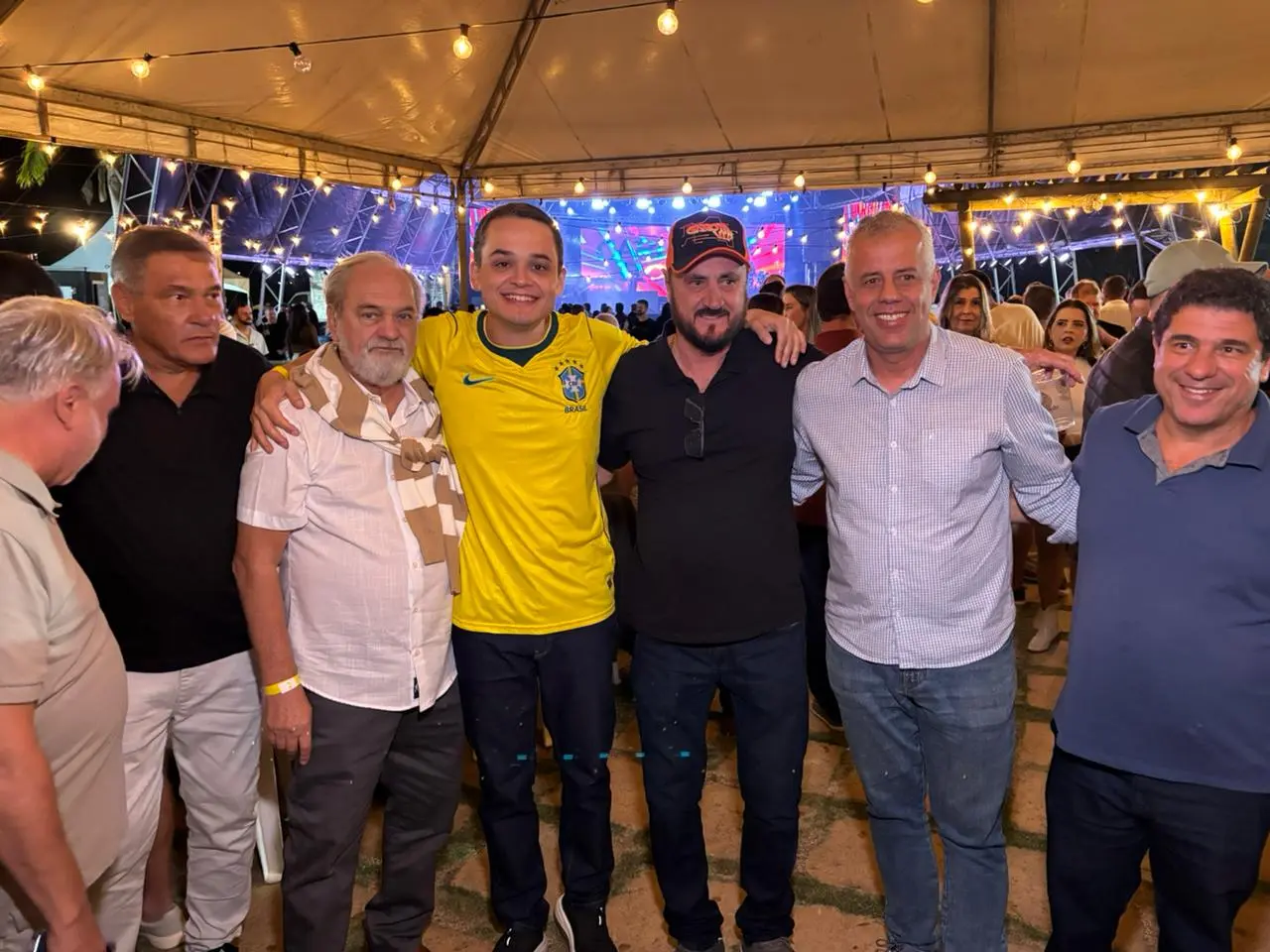 Lorenzo Pazolini participa de eventos em Linhares e João Neiva e reforça diálogo com a população capixaba 12 IMG 20260621 WA0072