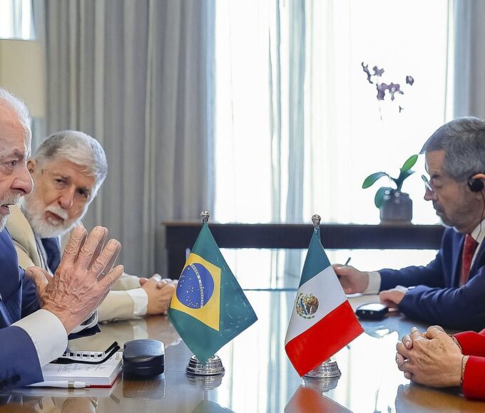 Lula compara protestos no México às manifestações no Brasil em 2013