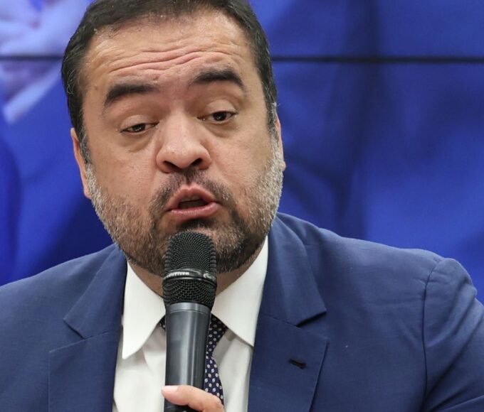 TCE-RJ rejeita contas de Cláudio Castro: R$ 7 bi em incorreções