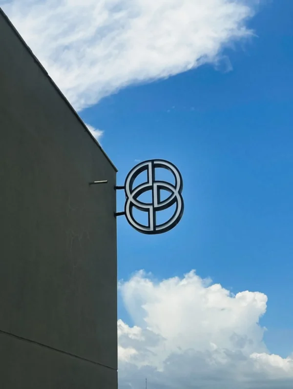 Galeria Matias Brotas celebra 20 anos com exposição de Lando e Rosana Paste
